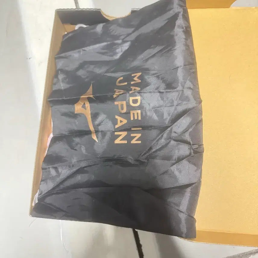 [BUNJANG] Mizuno Alpha 3 Japan Football Cleats / 미즈노 알파3 재팬 260mm