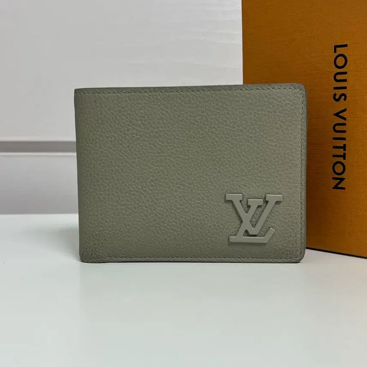 [BUNJANG] Louis Vuitton Aerogram Multiple Wallet Gray / [정품] 루이비통 에어로그램 멀티플월릿 반지갑 그레이