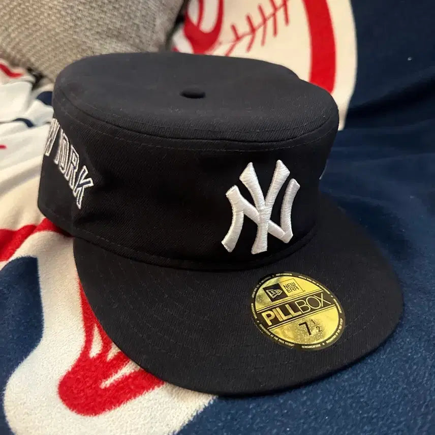 [BUNJANG] New Era Pillbox Navy Hat / 뉴에라 필박스 네이비