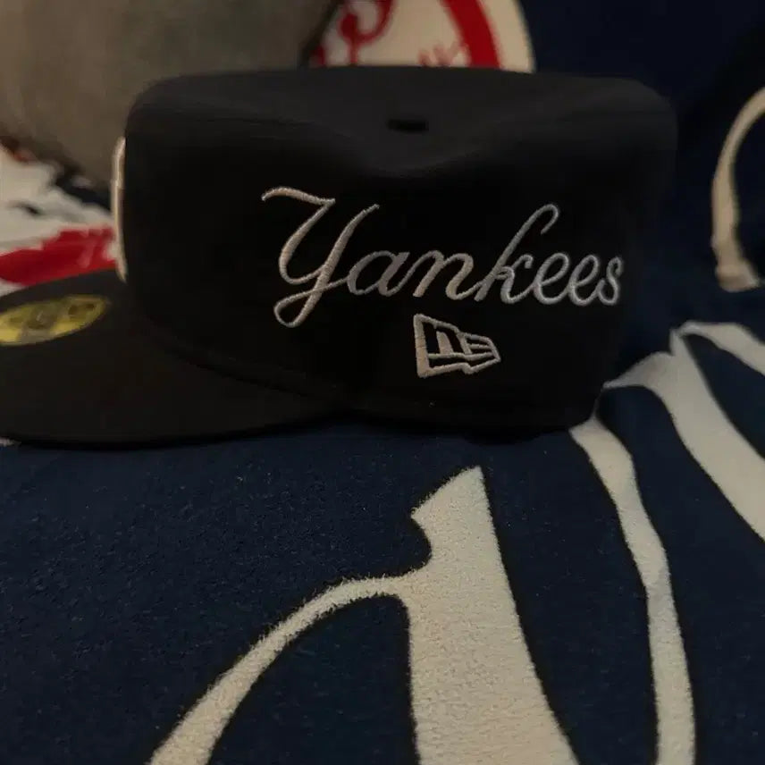 [BUNJANG] New Era Pillbox Navy Hat / 뉴에라 필박스 네이비