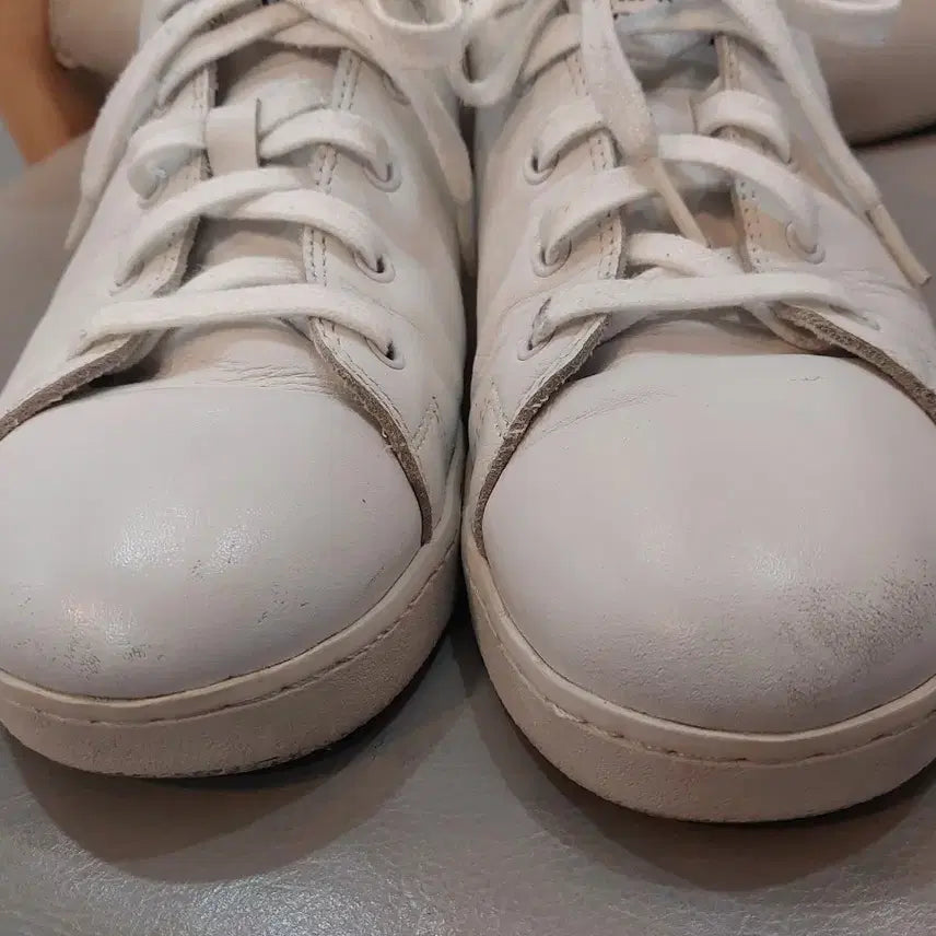 [BUNJANG] APC Kid Cudi Leather Sneakers 260mm / 아페쎄 Kid Cudi x APC 레더 스니커즈 260mm 택포3만9천원