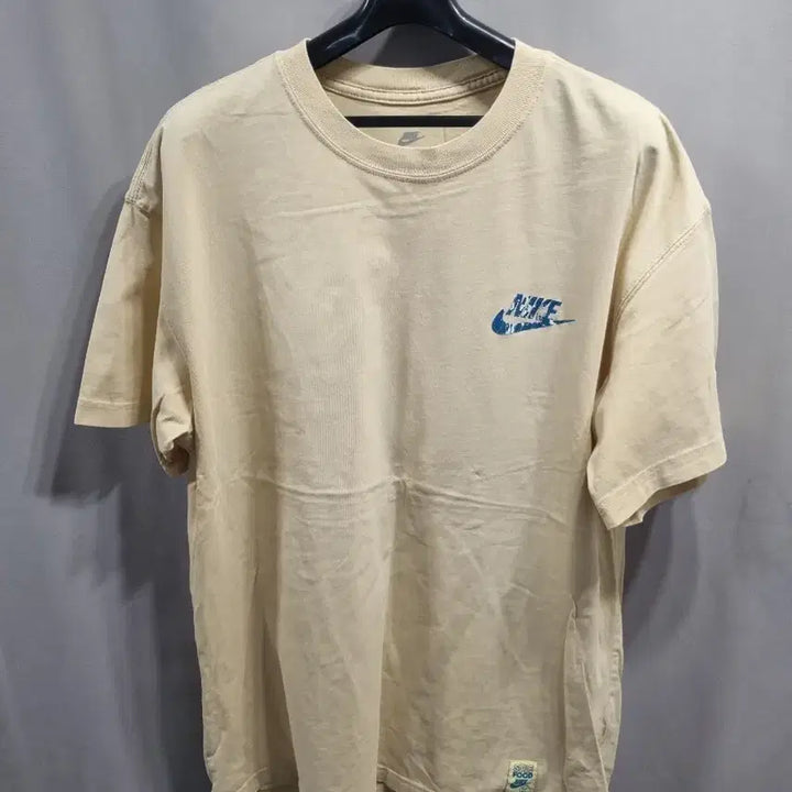 [SOLD OUT] 나이키 베이지 반팔 티셔츠 100