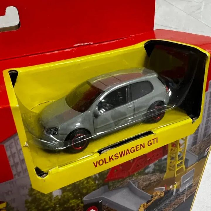 [BUNJANG] Matchbox Pizza Hut Golf Mk5 1:64 Scale Model / 매치박스 피자헛 골프5세대 1:64