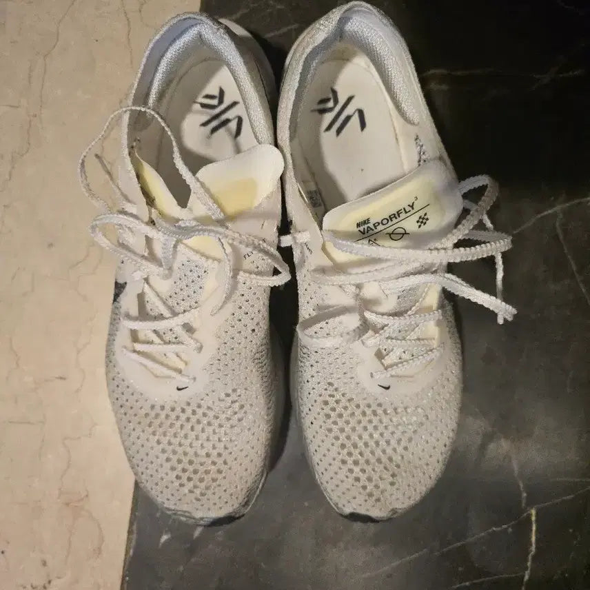 [BUNJANG] Nike ZoomX Vaporfly NEXT% 3 Running Shoes / 나이키 줌X 베이퍼플라이 넥스트% 3 화이트그레이 260