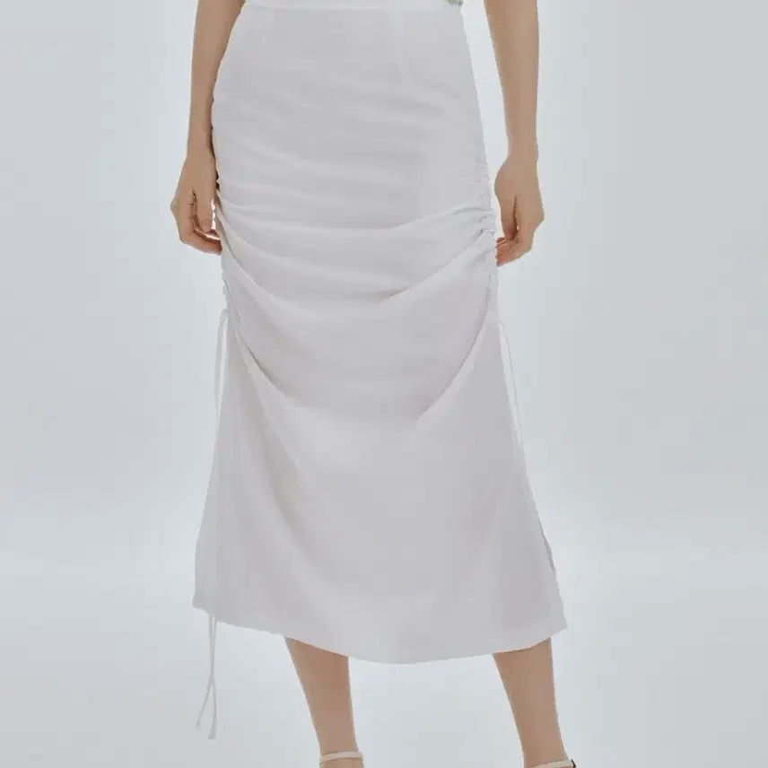 [BUNJANG] Riel Smooth String Skirt (White) / 리엘 Smooth string skirt (white) 스커트