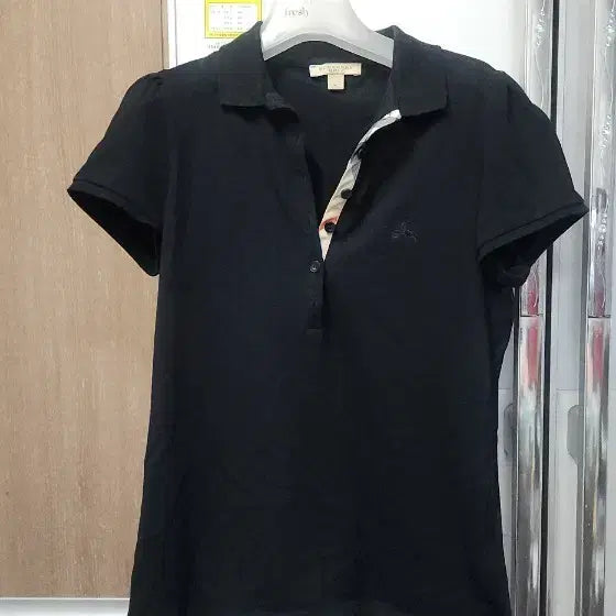 [BUNJANG] Burberry Shirring Short Sleeve Shirt / 버버리 이쁜 셔링 반팔 M과 L 각각