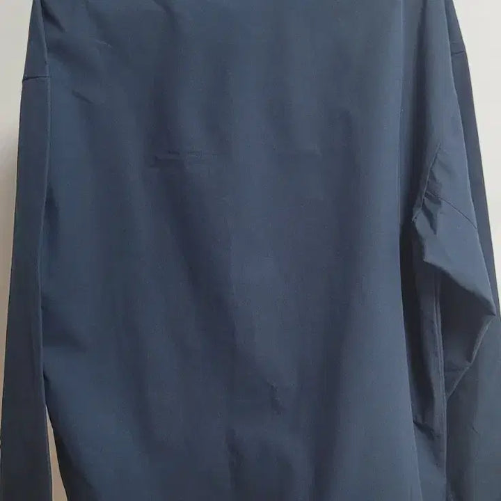 [SOLD OUT] [새상품]르꼬끄 스포르티브 맨투맨 네이비 95사이즈
