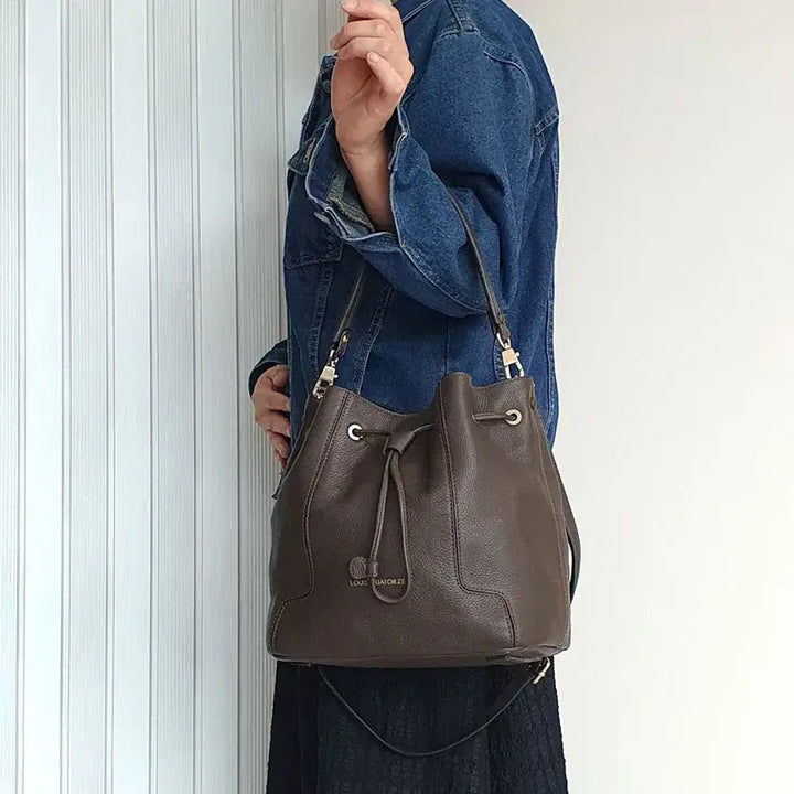 [BUNJANG] Louis Quatorze Pouched Shoulder Crossbody Bag / 루이까또즈 복조리 숄더백 크로스백 중고 가방 은피아노
