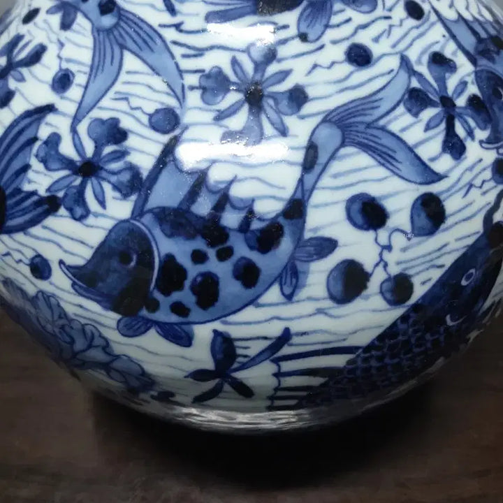 [BUNJANG] Ming Dynasty Celadon Porcelain Su-cho-eo-mun Cheon-gu Vase / 명.가정제기물/청화.수초어문.천구병