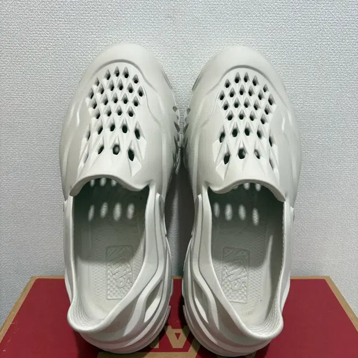 [BUNJANG] Vans Slip-On Sandals / 반스 슬립온 샌들((무배))