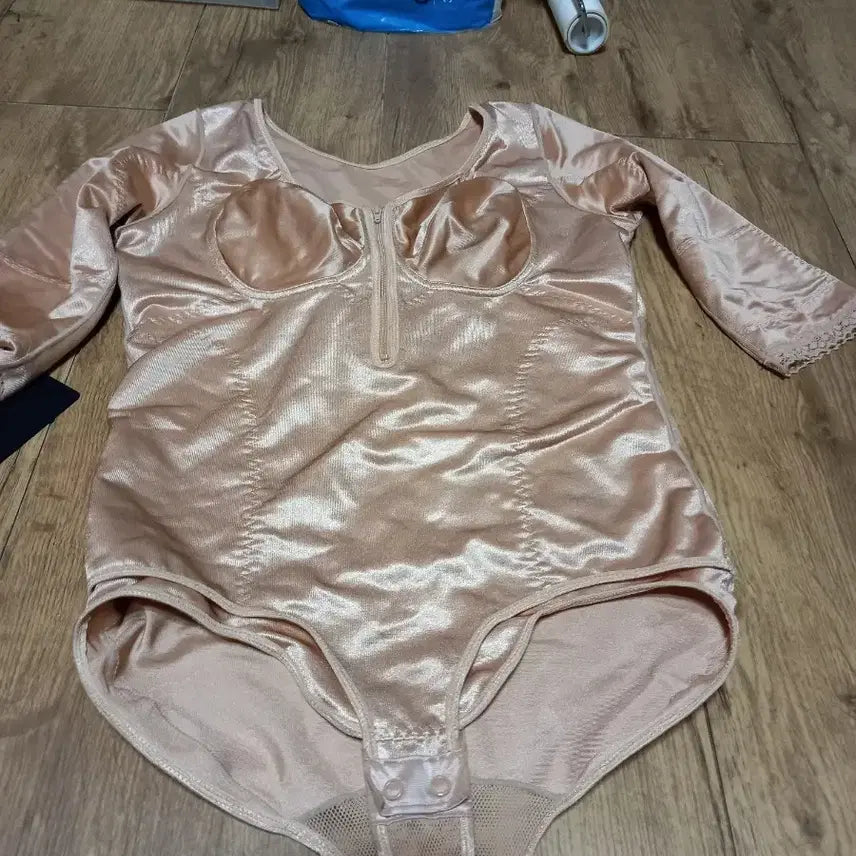 [BUNJANG] Liposuction Compression Garment - Skin Tone with Zipper / 지방흡입 압박복