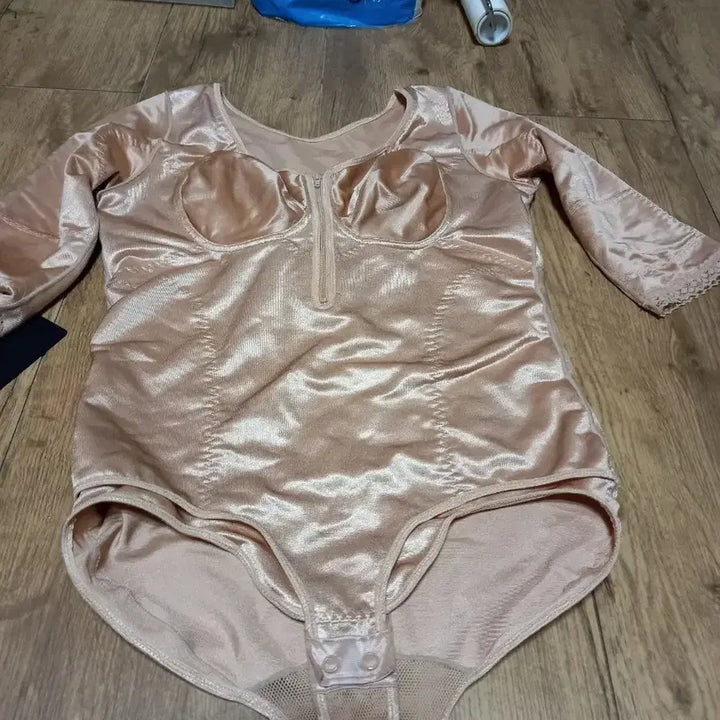 [BUNJANG] Liposuction Compression Garment - Skin Tone with Zipper / 지방흡입 압박복