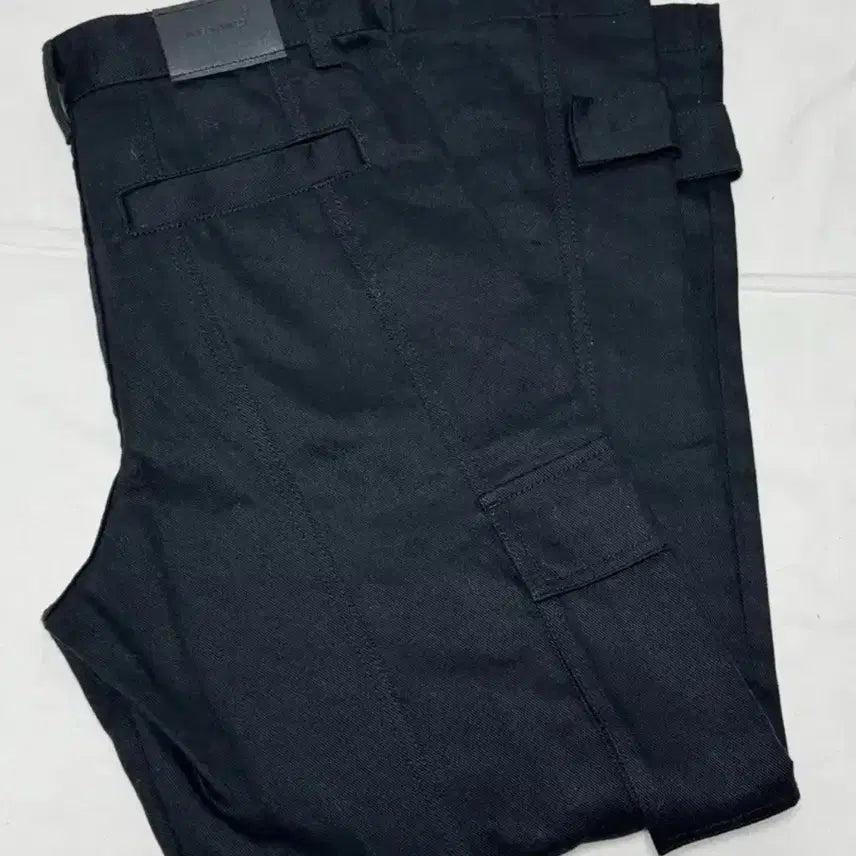 [BUNJANG] Maison Mineed Hampton Cargo Cotton Pants (Black) - M Size / 메종미네드 햄버튼 카고 코튼 팬츠 M