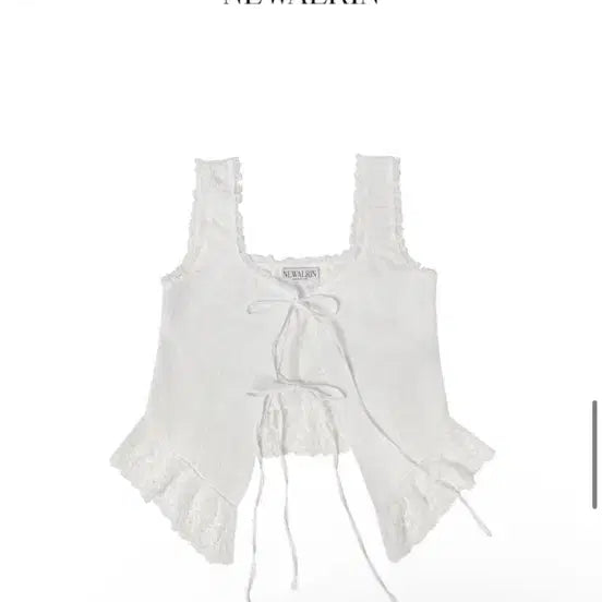 [BUNJANG] Newerlene Rose Lace Frill Blouse / 뉴얼린 로제 레이스 프릴 블라우스(미착용 택o)