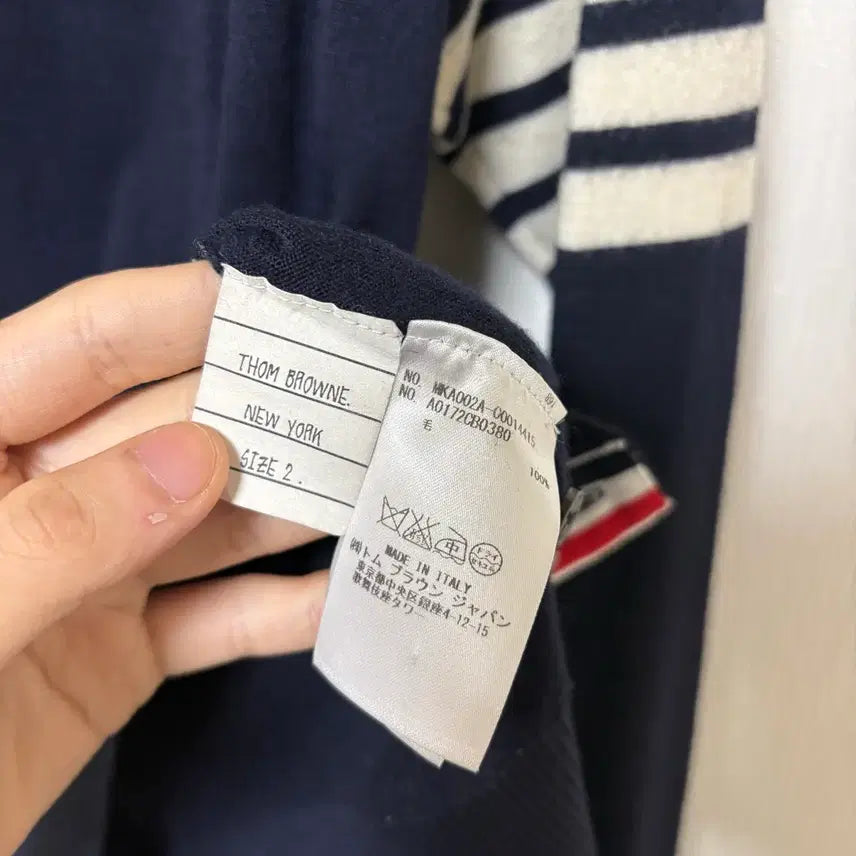 [SOLD OUT] [2] 톰브라운 사선완장 울 니트 네이비