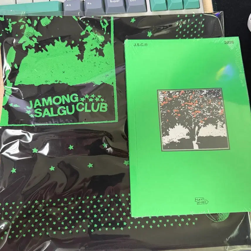 [BUNJANG] Hanro Ro Grapefruit Apricot Club Bandana / 한로로 자몽살구클럽 반다나