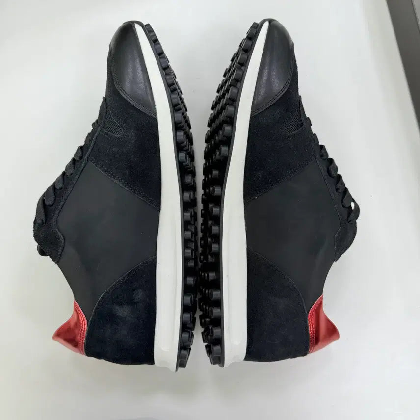 [BUNJANG] 하이드로겐(HYDROGEN) 스니커즈 / 해골 포인트 / 블랙 / 하이드로겐(HYDROGEN) 스니커즈 / 해골 포인트 / 블랙
