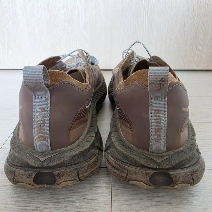 [BUNJANG] Hoka x Satisfy Mafate Speed 4 Lightrubber Running Shoes Size 270 / [270]<거의새것> 호카x새티스파이 마파테 스피드4 라이트러버 런닝화