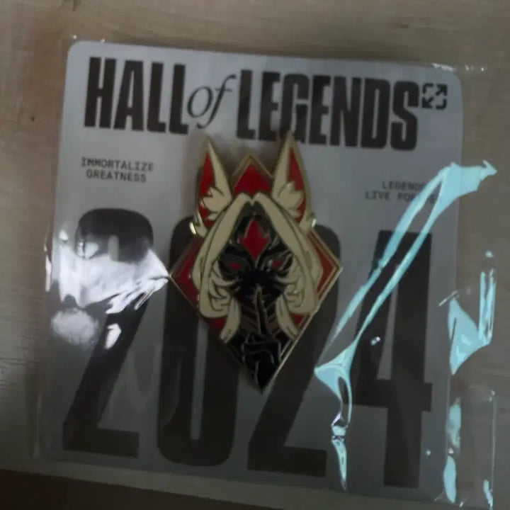 [BUNJANG] T1 Faker Hall of Legends Badge / 페이커 전설의 전당 뱃지 미개몽