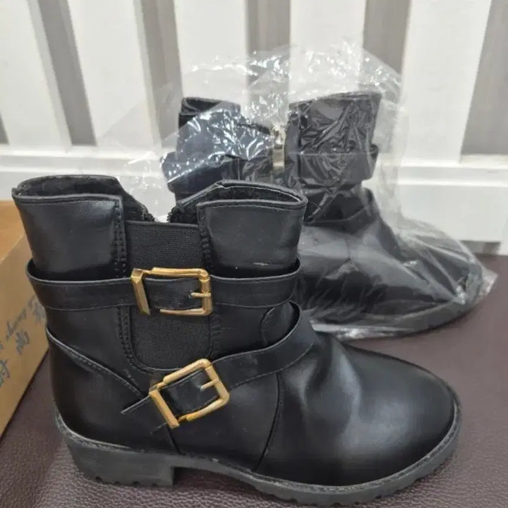 [BUNJANG] Black Leather High Heel Shoes / 블랙 가죽 여성용 하이힐 구두, 단화 등 총4개