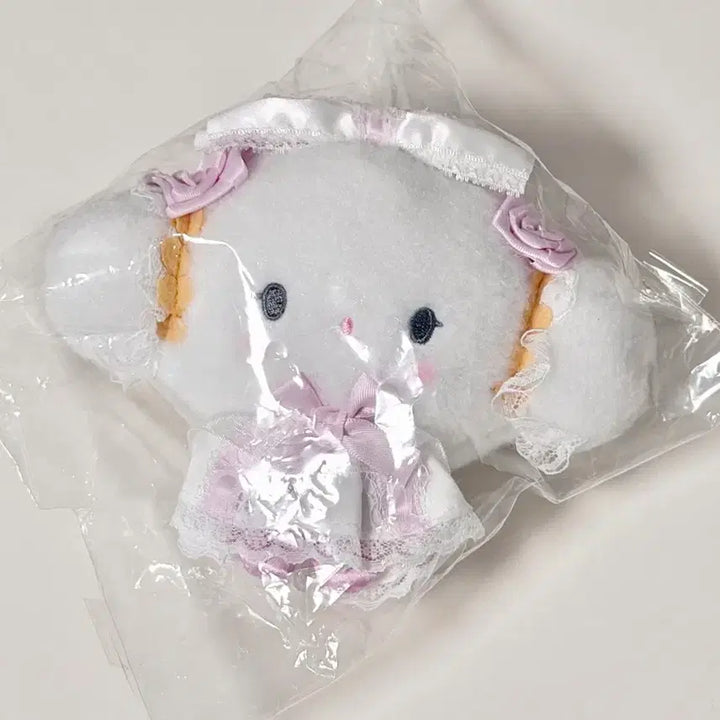 [BUNJANG] Sanrio Kogyum White Frill Mascot / 산리오 코기뮹 화이트프릴 마스코트 양도합니다