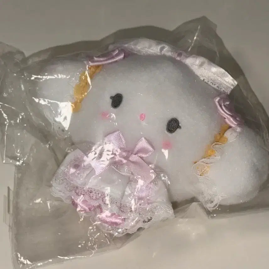[BUNJANG] Sanrio Kogyum White Frill Mascot / 산리오 코기뮹 화이트프릴 마스코트 양도합니다