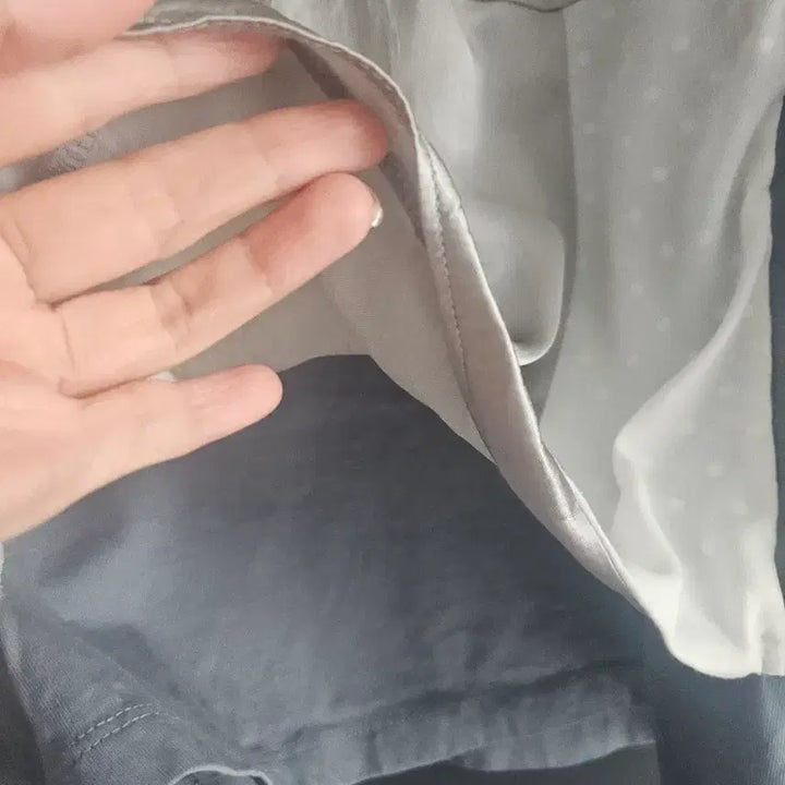 [BUNJANG] Margesherwood Camisole Layered T-shirt / 마지셔우드 캐미솔 레이어드 티셔츠