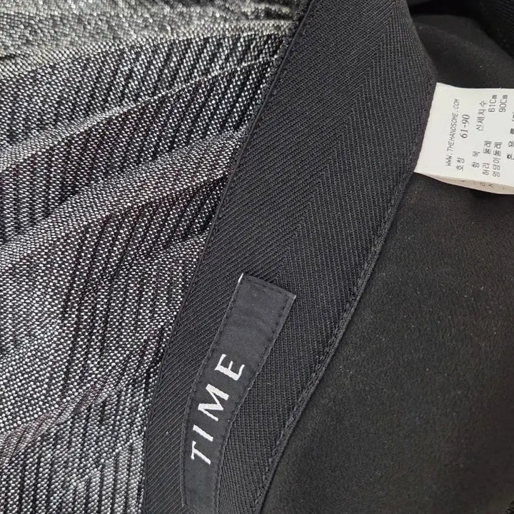 [SOLD OUT] TIME 글리터 플리츠 스커트