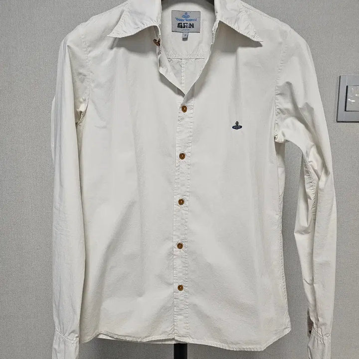 [BUNJANG] Vivienne Westwood Shirt (Size 100) / 비비안 웨스트우드 셔츠 100 사이즈
