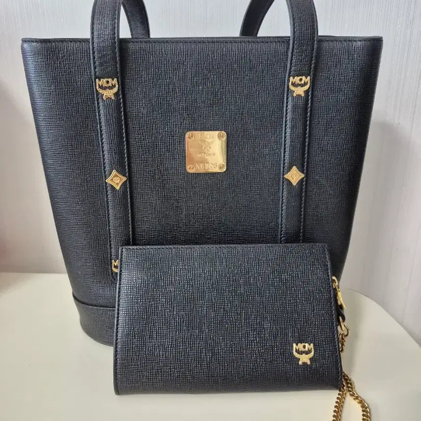 [SOLD OUT] mcm 금장로고 토트 숄더백 가방 엠씨엠