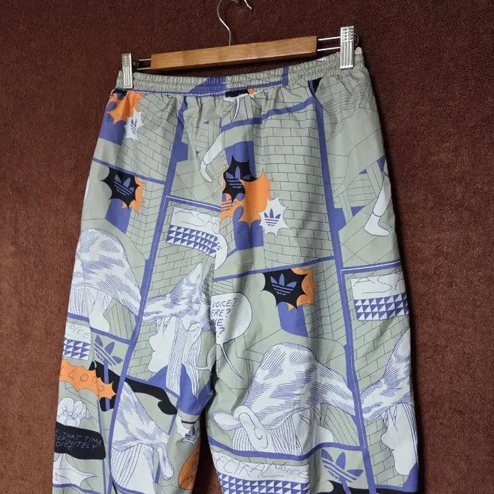 [BUNJANG] Adidas Originals R.Y.V. Graphic Jogger Pants / 아디다스 오리지널스 R.Y.V 그래픽 조거팬츠 M(28~32)
