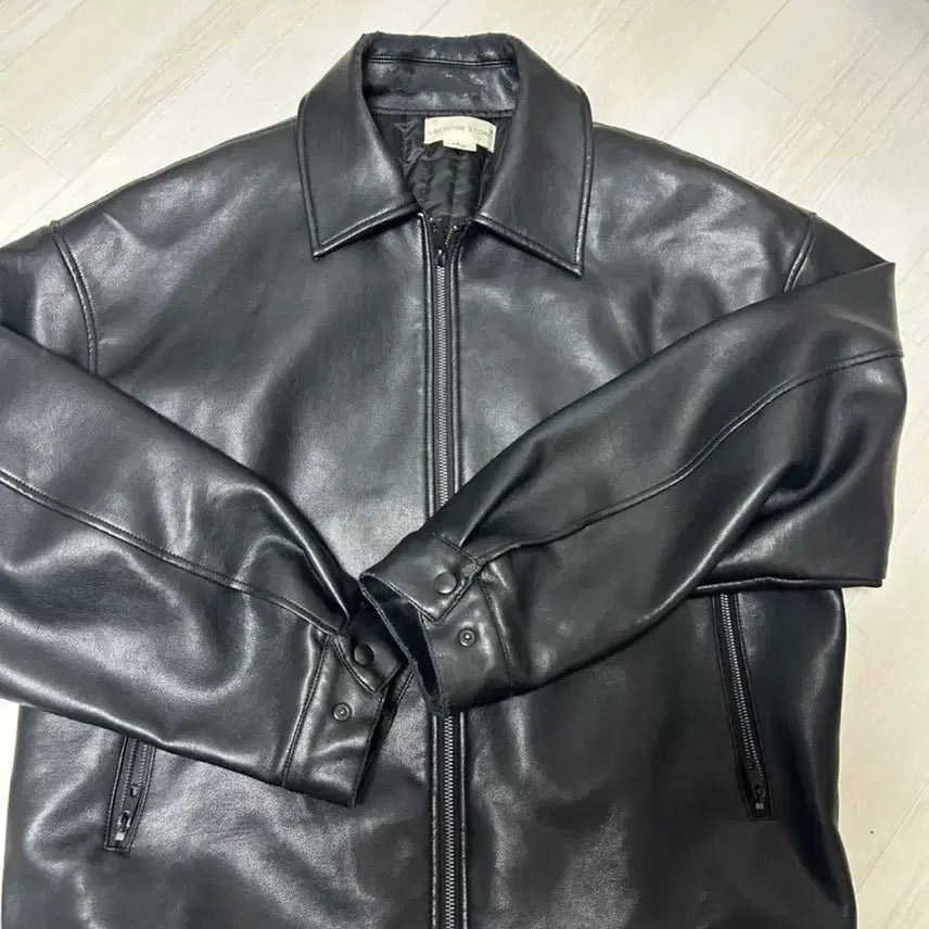 [BUNJANG] La Fila Store Leather Blouson Jacket Black L / 라퍼지스토어 레더 자켓 블랙 L