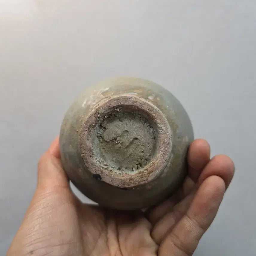 [BUNJANG] Celadon Scholar-Crane Vase / 골동품 청자 흑백상감 운학문 병