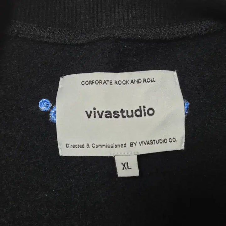 [BUNJANG] VIVASTUDIO Embroidered Sweatshirt / 비바스튜디오 맨투맨