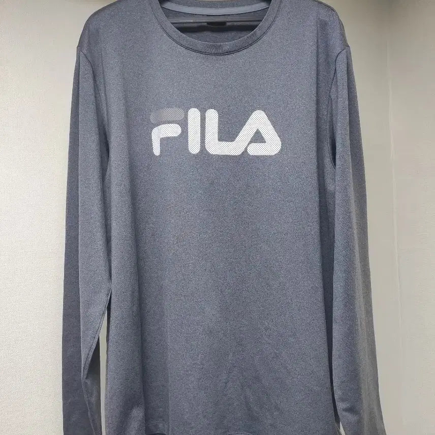 [BUNJANG] 휠라 FILA 스판 긴팔 티셔츠 (105) / 휠라 FILA 스판 긴팔 티셔츠 (105)