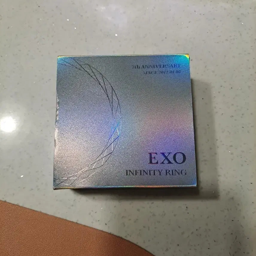 [BUNJANG] EXO Infinity Ring 7th Anniversary Necklace / 엑소 인피니티 링 7주년 기념 굿즈