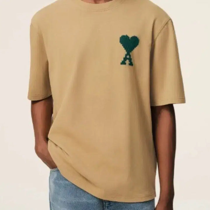 [BUNJANG] Ami Heart Logo Big Logo Short Sleeve T-shirt / 아미 하트 로고 빅로고 반팔 신상