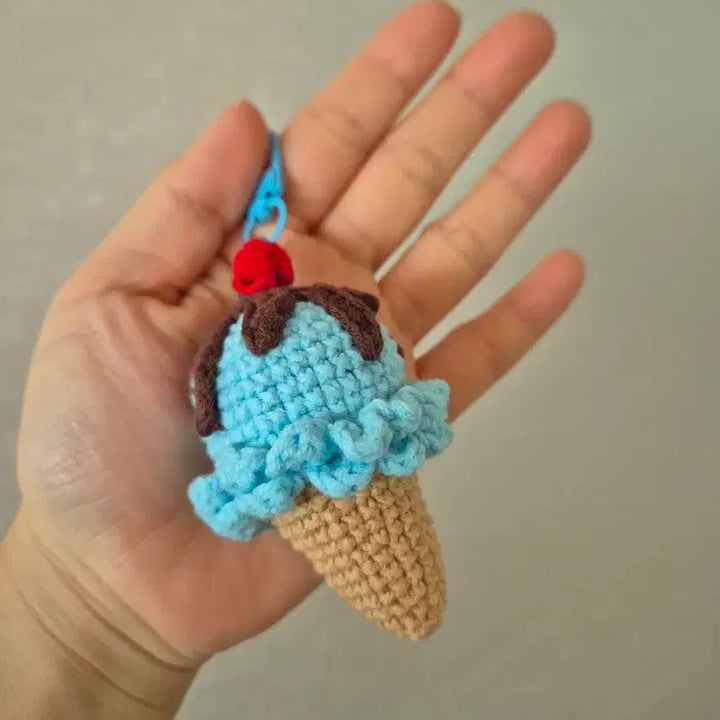 [BUNJANG] Handmade Crochet Ice Cream Keyring / 핸드메이드 뜨개 아이스크림 키링 1개