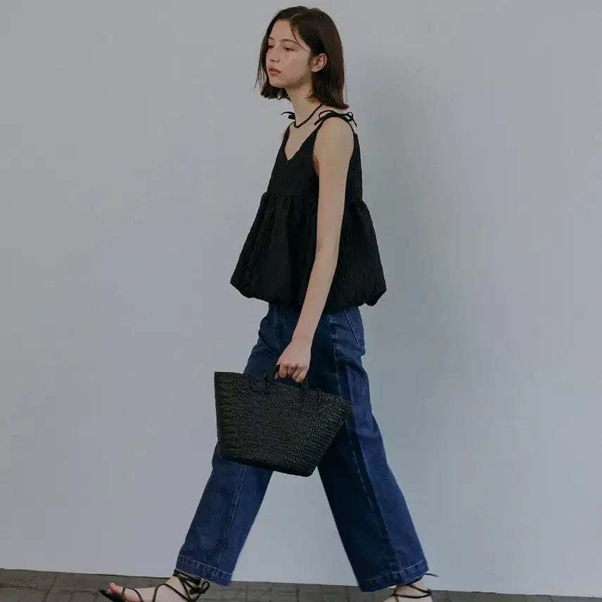 [BUNJANG] Adrs Jacquard Volume Sleeveless Top / 아더즈 Jacquard volume sleeveless