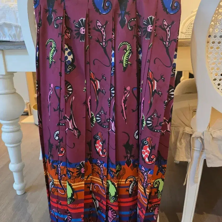[BUNJANG] Object Pattern Pleated Long Skirt / 오브제 패턴 플리츠 롱스커트
