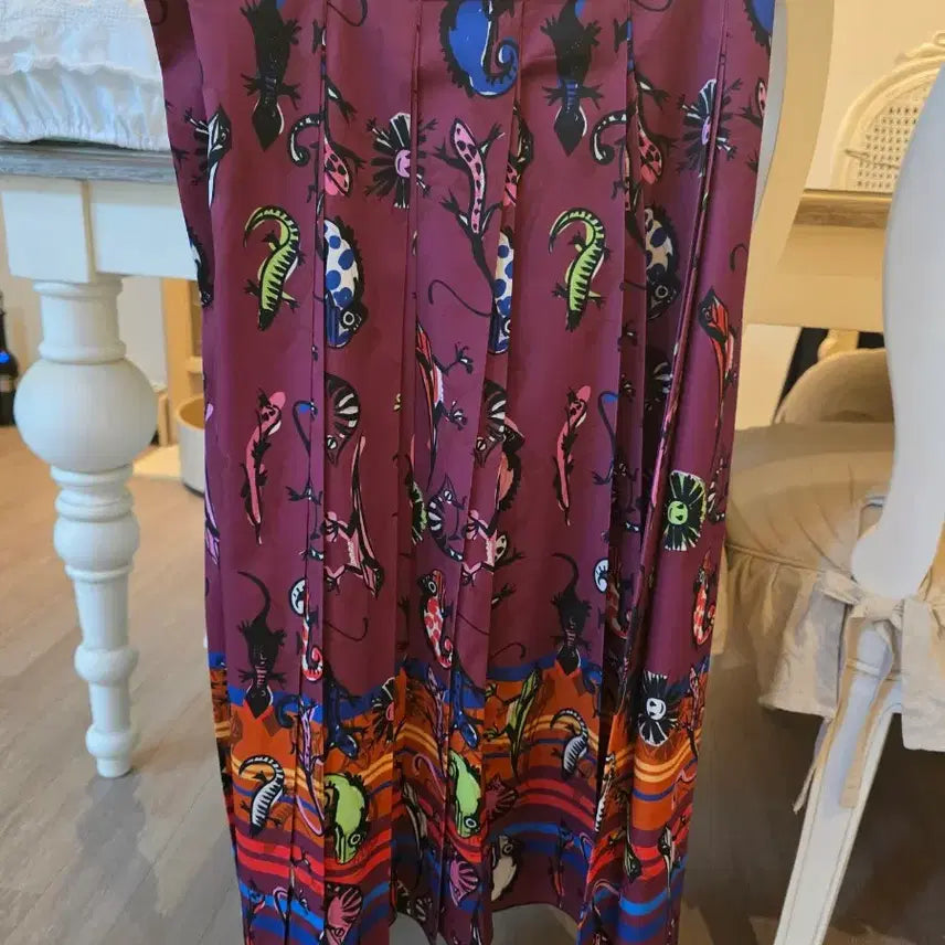 [BUNJANG] Object Pattern Pleated Long Skirt / 오브제 패턴 플리츠 롱스커트