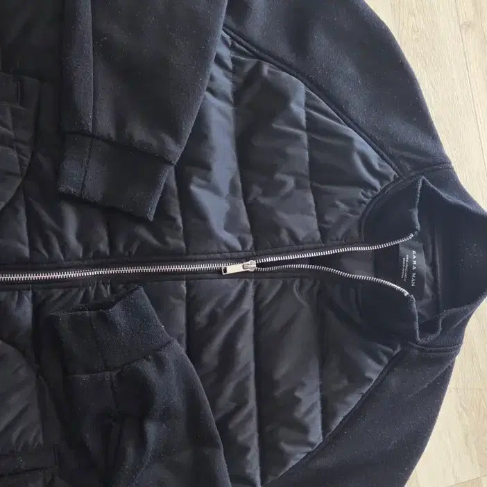 [BUNJANG] Zara Man Black Knit Padded Zip-Up Jacket / 자라 맨 블랙 니트패딩 짚업 자켓