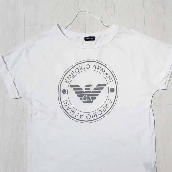 [BUNJANG] Emporio Armani White Short Sleeve T-Shirt with Logo / 엠포리오 아르마니 화이트 반팔 티셔츠