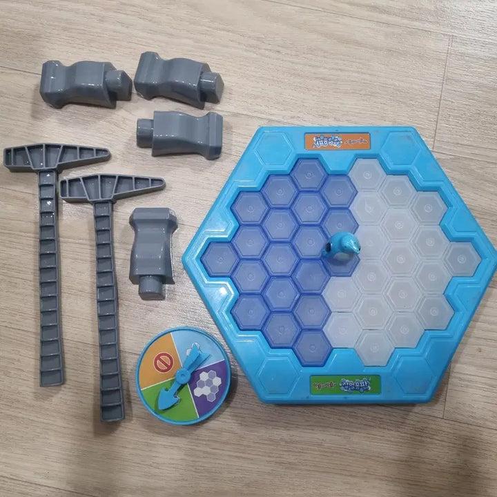 [BUNJANG] Slippery Ice Board Game / 아슬아슬 살얼음판 보드게임