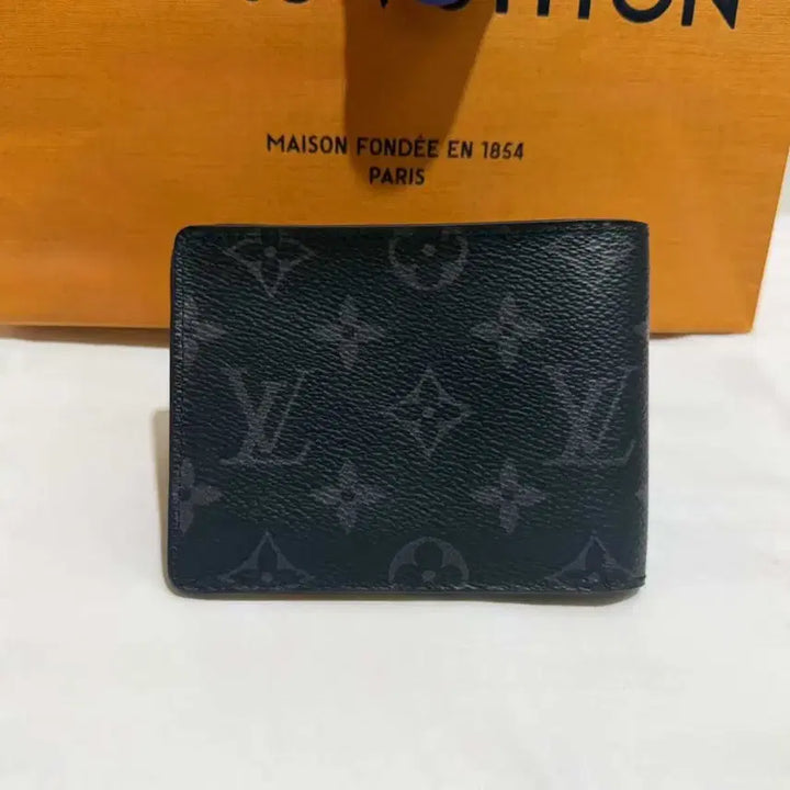 [BUNJANG] Louis Vuitton Monogram Eclipse Bi-fold Wallet / [새상품급/정품/급처] 루이비통 모노그램 반지갑 블랙