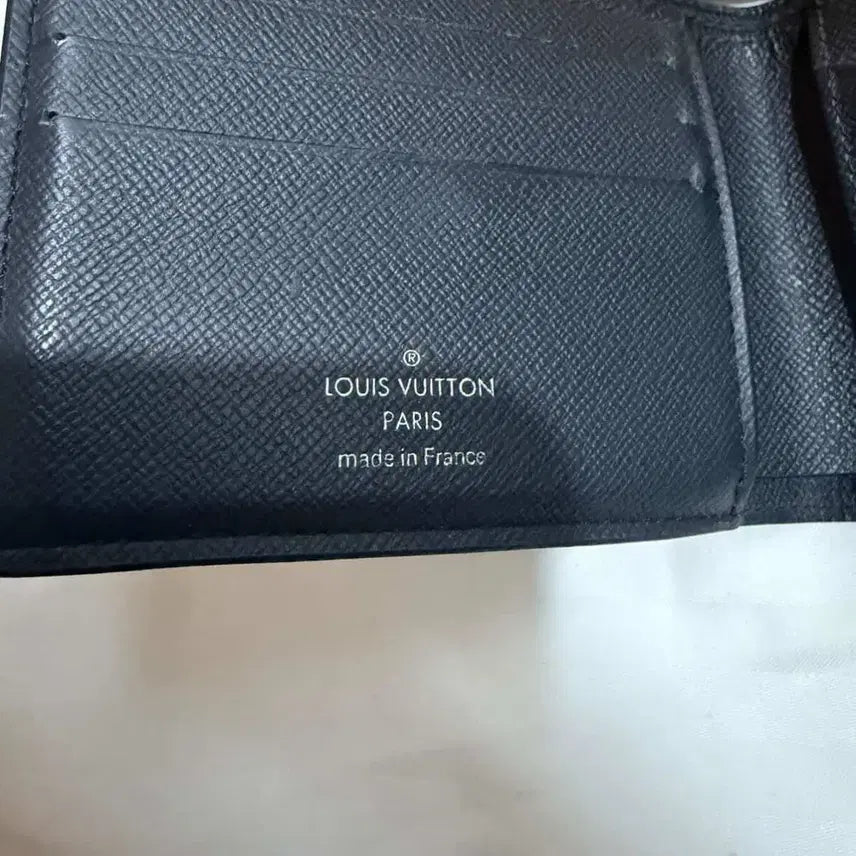 [BUNJANG] Louis Vuitton Monogram Eclipse Bi-fold Wallet / [새상품급/정품/급처] 루이비통 모노그램 반지갑 블랙