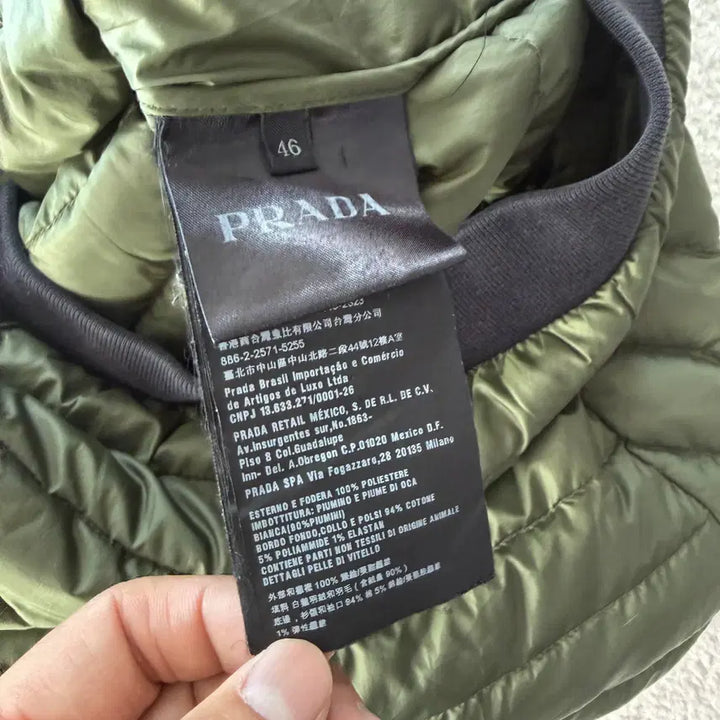 [BUNJANG] Prada Lightweight Down Bomber Jacket / 프라다 경량 패딩 자켓