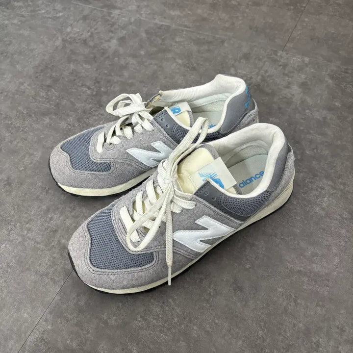 [BUNJANG] New Balance 574 Heritage Sneakers / 뉴발란스 574 헤리티지 260