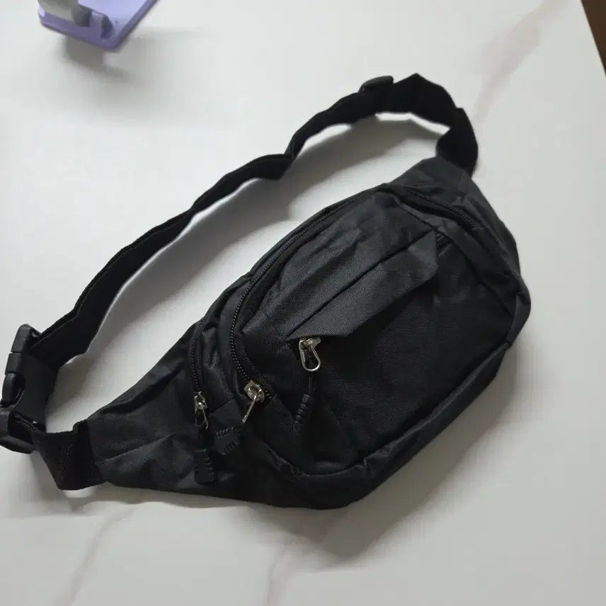 [BUNJANG] Unisex Waist Bag / 힙색 공용 가방 새상품