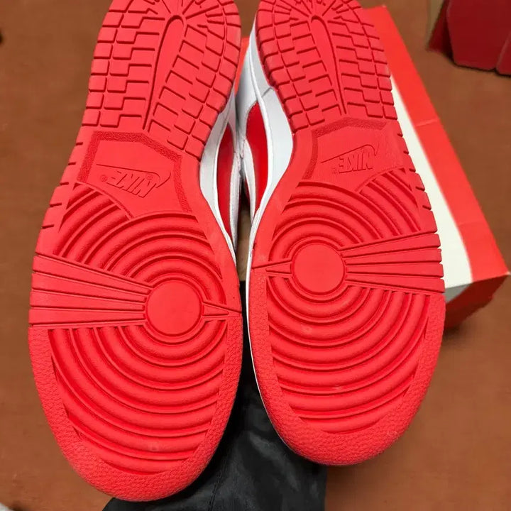 [BUNJANG] Nike Dunk Low White/Red Sneakers 280 New / 나이키 덩크 로우 화이트/레드 운동화 280 새상품